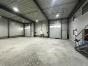 Neue und moderne Lager und Produktionshalle zu vermieten...