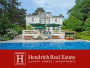 Schöne klassische Villa mit herrlichem Pool in zentraler...