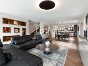 Neue zeitgenössische Villa!