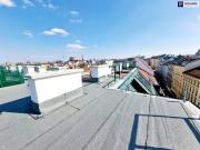 Neuer Preis! Einzigartige Eckwohnung im Dachgeschoss!...