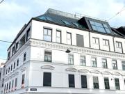 Neuer Preis! Erstbezug! Kleine Terrasse im Hof +...