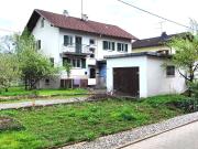 Neuer Preis! Imposantes Sanierungshaus mit viel Grundstück!