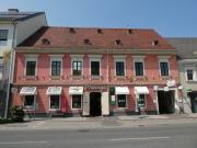 RATHAUSPLATZ alles zu Fuß, Einkauf, Bahnhof und Gastronomie RATHAUSPLATZ alles zu Fuß, Einkauf, Bahnhof und Gastronomie