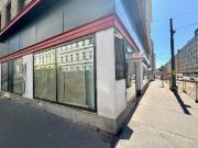 NEUES ECKLOKAL mit Auslagefront Sichtbarkeit garantiert ! NEUES ECKLOKAL mit Auslagefront Sichtbarkeit garantiert !