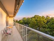 Neuilly Château Appartement familial avec balcon terrasses