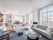 A vendre à Neuilly sur Seine Mermoz Appartement 6...