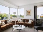 Neuilly Saussaye Dernier étage Terrasse de plain pied...