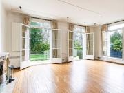 Neuilly sur Seine Voie privée Hôtel particulier