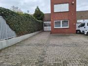 NEUSS NÄHE HAFEN/HAUPTBAHNHOF: HALLE/SERVICEFLÄCHE MIT...