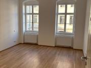 Neustadt Living Erstbezug nach Sanierung! 3 Raumwohnung...