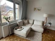 Neuwertige 1 Zimmer Wohnung mit Balkon, Kellerabteil und...