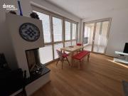 Neuwertige 2 Zimmer Eigentumswohnung mit Kamin, Loggia...