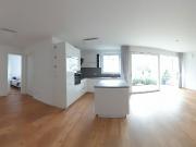 Neuwertige 2½ Zimmerwohnung: nahe zum Stadtzentrum und...