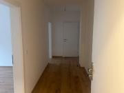 Moderne 2 Zimmer Dachgeschosswohnung mit Balkon