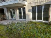 Neuwertige 3 Zi. EG Wohnung mit Garten, EBK und TG Platz...