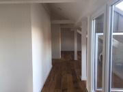 Neuwertige 3 Zimmer DG Wohnung mit Loggia und KFZ... Neuwertige 3 Zimmer DG Wohnung mit Loggia und KFZ...