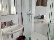 Neuwertige 3 Zimmer Wohnung mit Balkon