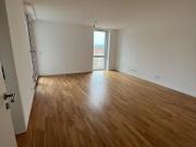 Neuwertige 3 Zimmer Wohnung mit Balkon und EBK in Limmer