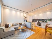 Neuwertige 3 Zimmer Wohnung mit gehobener Ausstattung...