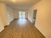 NEUWERTIGE 3 ZIMMERWOHNUNG MIT BALKON UND TG NÄHE...