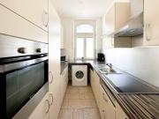 Neuwertige 5 Zimmer Wohnung in 1150 Wien – Ihr Traum auf...