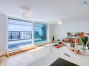 NEUWERTIGE DACHGESCHOSSWOHNUNG MIT GROSSER TERRASSE +...