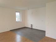 Neuwertige Dreizimmerwohnung mit EBK und Stellplatz in...