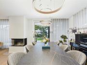 Neuwertige Immobilie mit hochwertigem und elegantem...