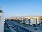 Neuwertige, lichtdurchflutete 4 Zimmerwohnung mit...