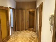 Neuwertige Wohnung mit 4 Zimmern, Vollbad, EBK,...