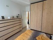 Neuwertige Wohnung mit Südbalkon, Parkplatz und moderne...