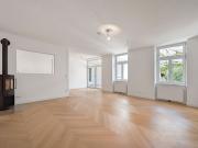 Stilvolle Altbauwohnung mit herrlicher Terrasse & Loggia...