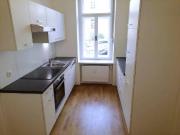 Neuwertiger 2 ZIMMER Altbau + möblierte Einbauküche +...