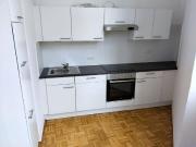 Sanierter 3 ZIMMER Altbau + möblierte Küche + Bad mit...