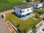 Neuwertiges EFH im Grünen mit Photovoltaikanlage und...
