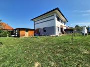 Neuwertiges Einfamilienhaus 162m² mit großzügigem Garten...