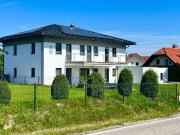 NEUWERTIGES EINFAMILIENHAUS PV ANLAGE MIT...