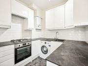 Nevern Square, Earls Court SW5, 2 bedroom flat to rent...