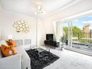Nevern Square, London SW5, 2 bed flat to rent, £3,683...