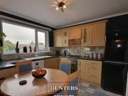 Neville Close, South Kirkby, 2 Bedroom Flat