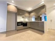 Deal! 1011/1 Balston Street, SOUTHBANK Apartment for...