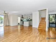 For Rent! 11 Resolute Crescent, Hallett Cove SA 5158