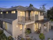 Rental! 1/22 Grandview Street, Shelly Beach House for...