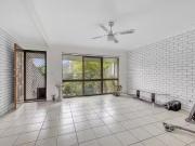 Deal! 12/52 Bordeaux Parade, Mermaid Waters, QLD 4218