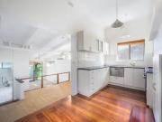 Cozy 13 Albion Street, Cottesloe, WA 6011