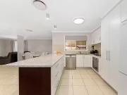 Cozy 19 Macadie Way, Merrimac, QLD 4226