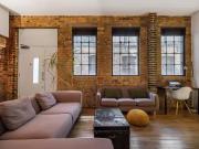 Unique 1 BA 1 bedroom flat for rent in Cyntra Place,...