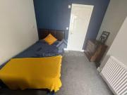 Charming 1 BA 1 bedroom house share for rent in En suite...