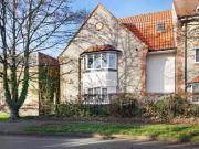 Unique 1 BA 2 bedroom apartment for rent in Ash Way,...