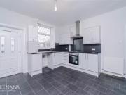 Charming 1 BA 2 bedroom end of terrace house for rent in...